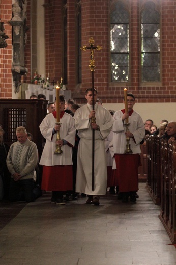 Legnica. Liturgia Wielkiego Piątku