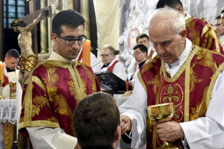 Liturgia Wielkiego Piątku w świdnickiej katedrze