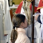 Liturgia Wielkiego Piątku w świdnickiej katedrze