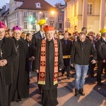 Droga Krzyżowa Macieja Musiała. I tysięcy warszawiaków