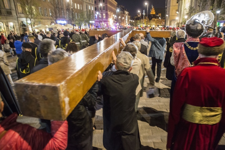 Droga Krzyżowa Macieja Musiała. I tysięcy warszawiaków