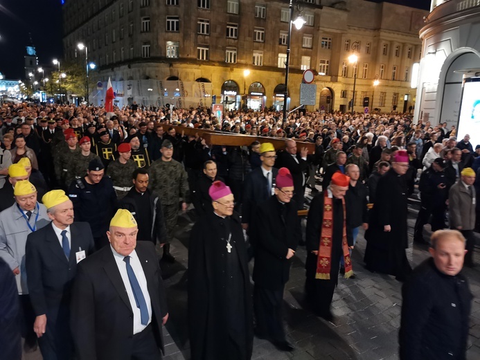 Droga Krzyżowa Macieja Musiała. I tysięcy warszawiaków