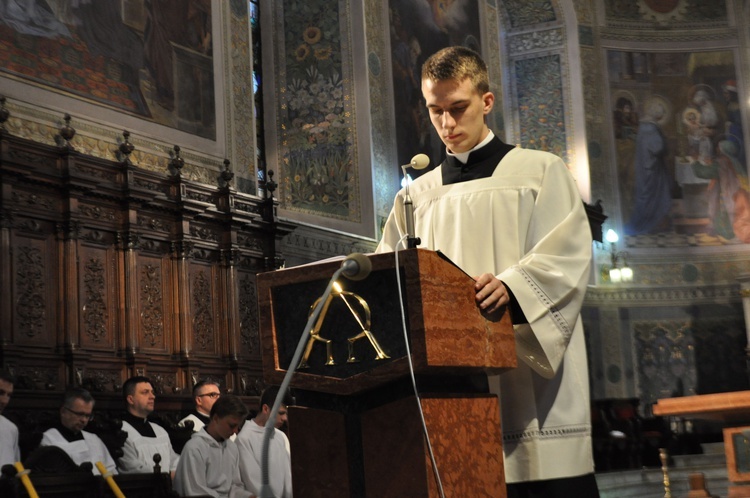 Wielki Piątek w katedrze płockiej