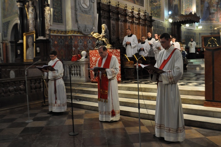 Wielki Piątek w katedrze płockiej