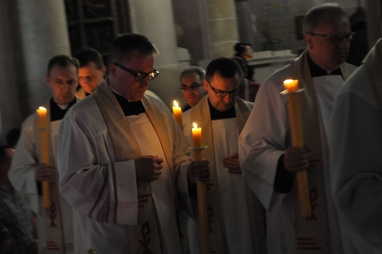 Wielki Piątek w katedrze płockiej