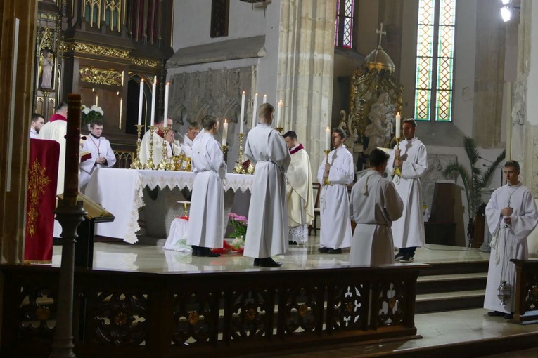 Wielki Czwartek. Liturgia Wieczerzy Pańskiej w Strzegomiu