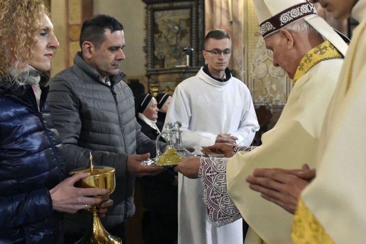 Wigilia Paschalna z bp. Ignacym w świdnickiej katedrze