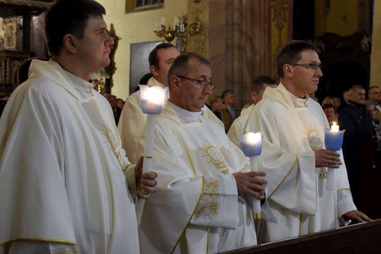 Wigilia Paschalna z bp. Ignacym w świdnickiej katedrze