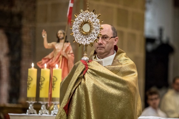 Prymas Polski: dzisiejszy poranek wypełnia radość