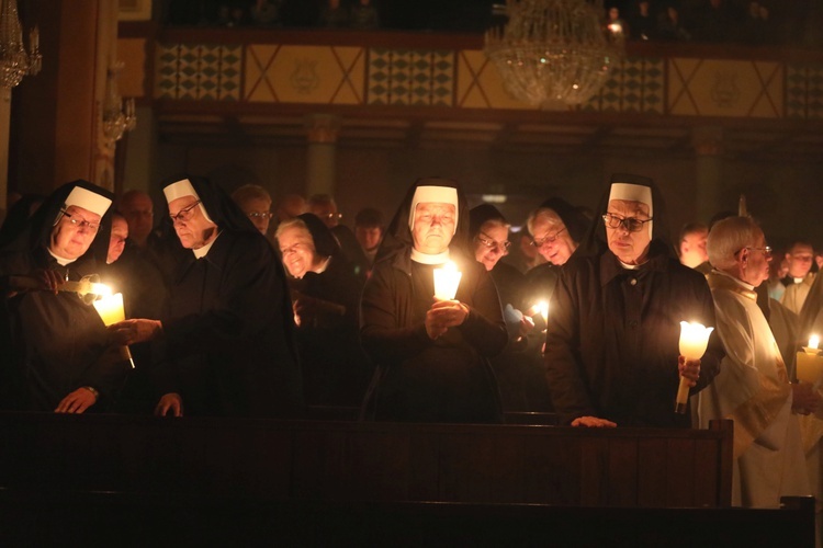 Wigilia Paschalna i Rezurekcja w bielskiej katedrze - 2019