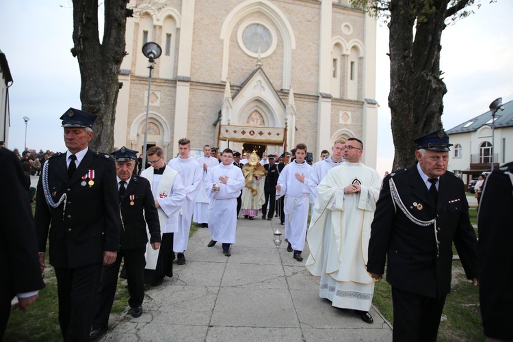 Zmartwychwstanie Pańskie w Sulisławicach