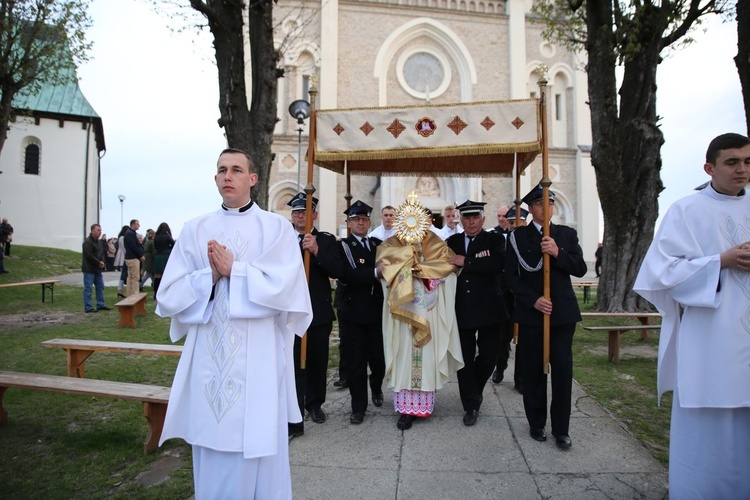 Zmartwychwstanie Pańskie w Sulisławicach