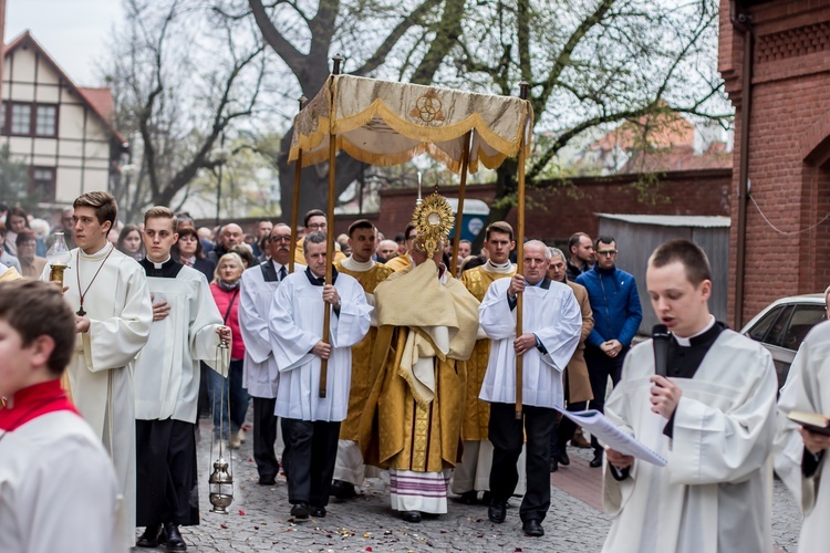 Niedziela Zmartwychwstania Pańskiego w olsztyńskiej katedrze