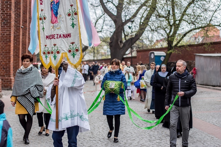 Niedziela Zmartwychwstania Pańskiego w olsztyńskiej katedrze