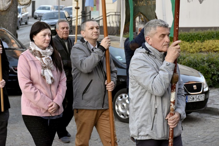 Msza rezurekcyjna w świdnickiej katedrze
