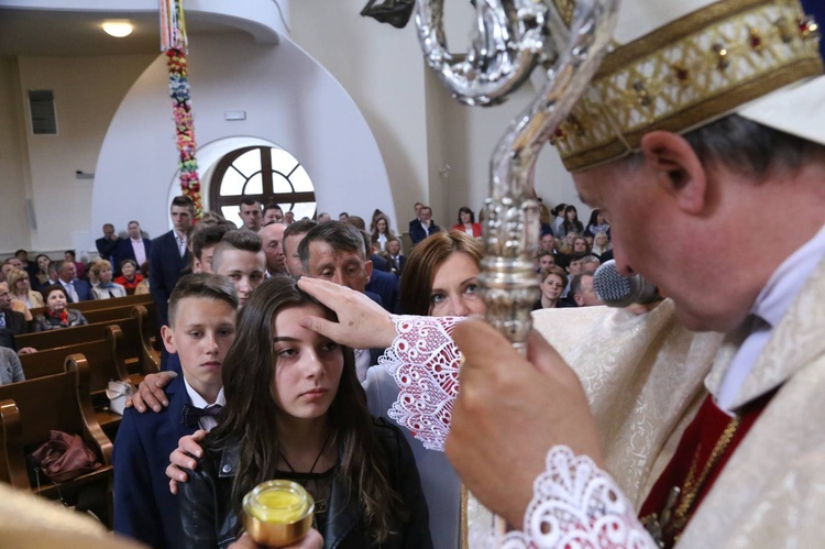 Bierzmowanie w Słopnicach Dolnych