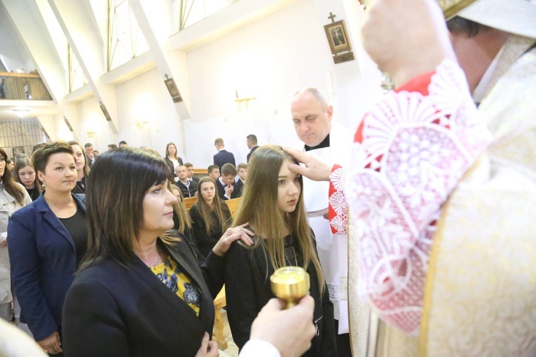 Bierzmowanie w Limanowej Sowlinach