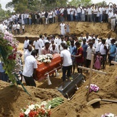 Bilans ofiar śmiertelnych ataków na Sri Lance wzrósł do 359