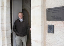 Ks. Roman Kamiński nie ewangelizuje, ale czeka na każdego, kto chce przystąpić do wspólnoty katolików języka hebrajskiego.