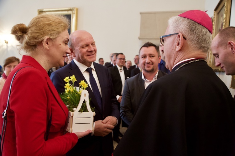 Życzenia wielkanocne w katowickiej kurii