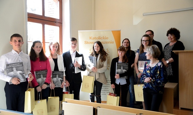 Uczniowie zmierzyli się z Księgą Wyjścia i Listem do Rzymian
