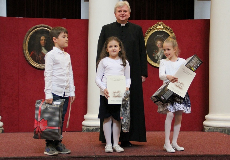 Zwycięzcy konkursów o św. Janie Pawle II