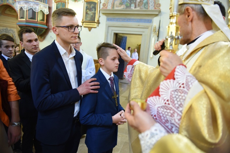 Bierzmowanie w Starym Wiśniczu