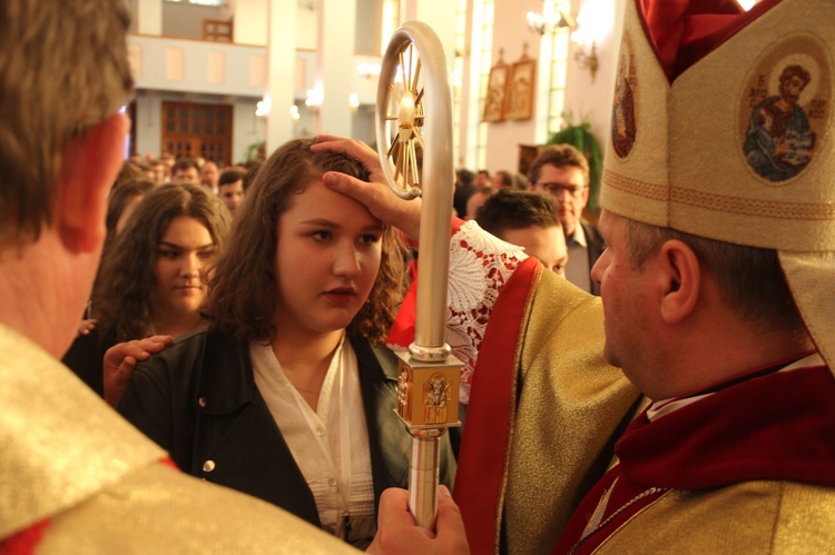 Bierzmowanie w Biskupicach Radłowskich