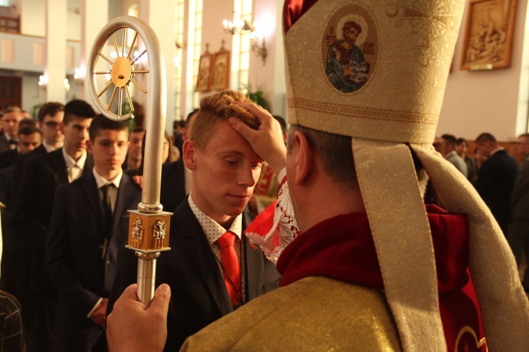 Bierzmowanie w Biskupicach Radłowskich