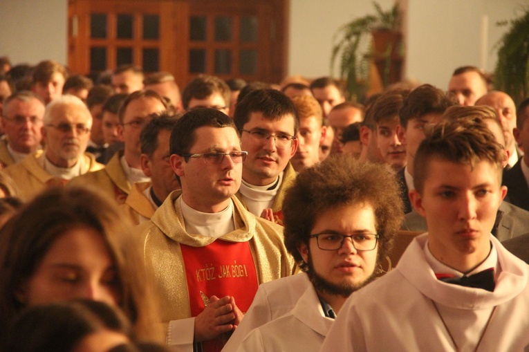 Bierzmowanie w Biskupicach Radłowskich