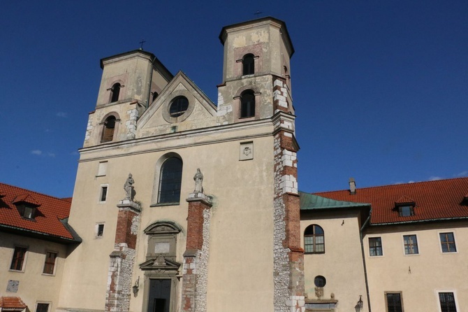 Wystawa jubileuszowa z okazji 80. rocznicy powrotu benedyktynów do Tyńca