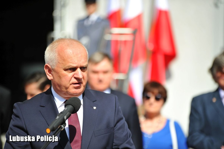Odsłonięcie tablicy poświęconej pamięci asp. Alojzego Banacha