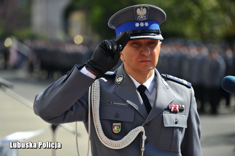 Odsłonięcie tablicy poświęconej pamięci asp. Alojzego Banacha