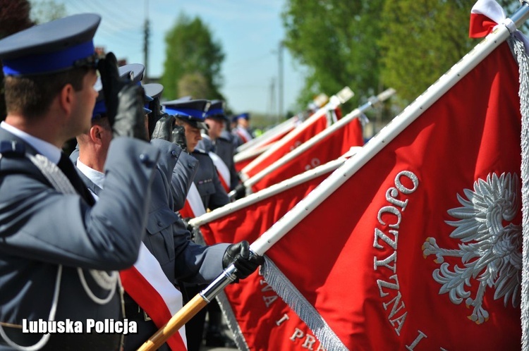 Odsłonięcie tablicy poświęconej pamięci asp. Alojzego Banacha