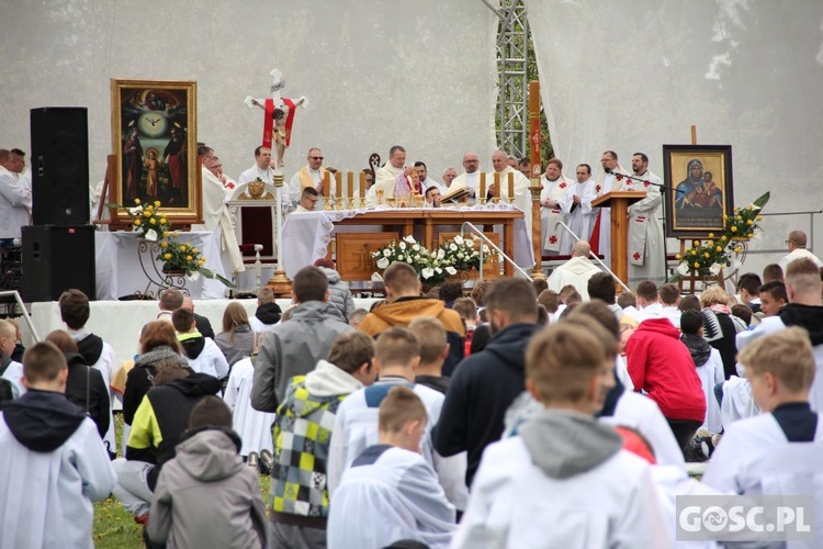 Pielgrzymka Ministrantów i Lektorów do Paradyża