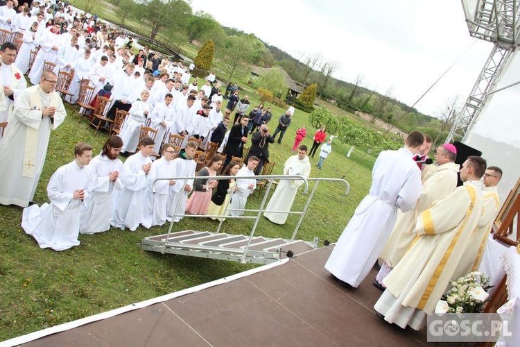 Pielgrzymka Ministrantów i Lektorów do Paradyża