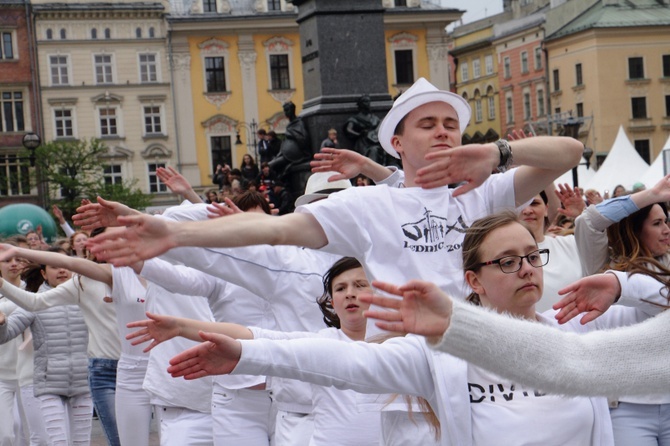 Róża dla Jezusa Miłosiernego 2019