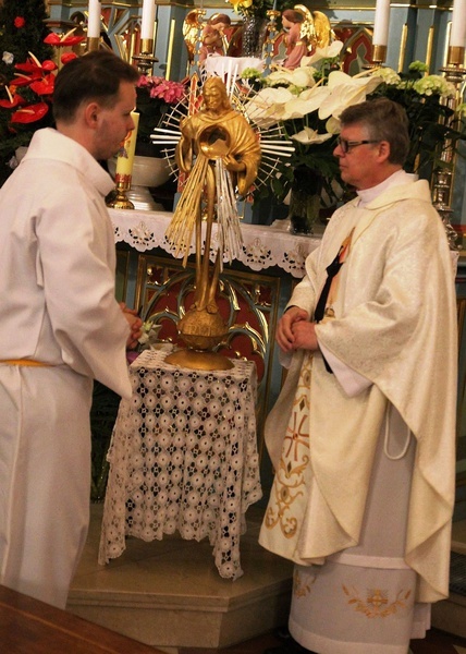 Monstrancja łagiewnicka w parafii Narodzenia NMP w Bielsku-Białej Lipniku