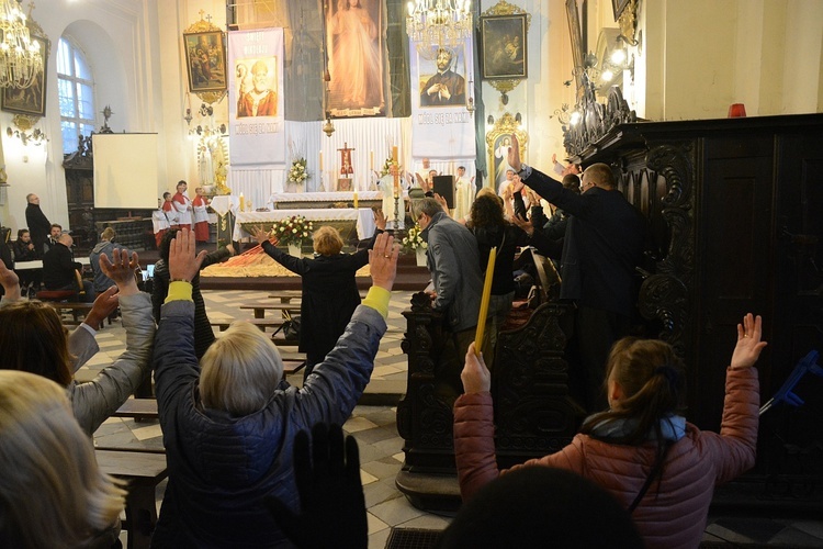 Otmuchów. Święto Miłosierdzia Bożego