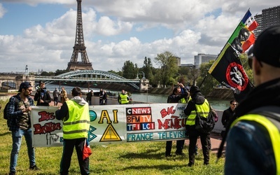 Francuskie media: "żółte kamizelki" - słabsza mobilizacja, ale pełna motywacja