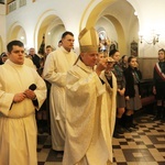 Wręczenie relikwii św. Jana Pawła II harcerzom Chorągwi Dolnośląskiej ZHR