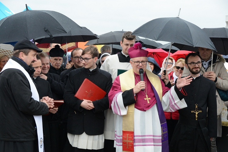 Erygowanie parafii św. Jana Pawła II w Opolu