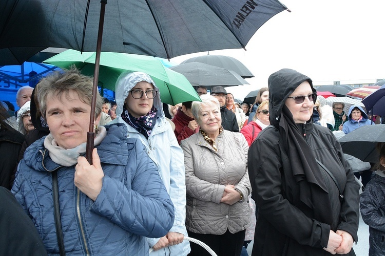 Erygowanie parafii św. Jana Pawła II w Opolu