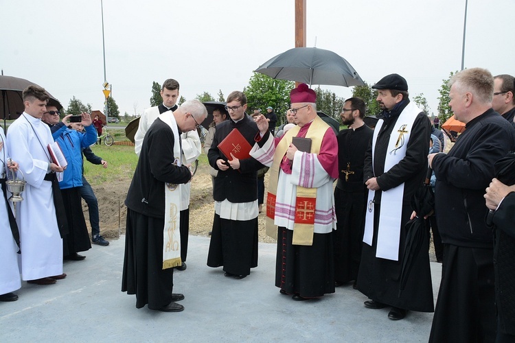 Erygowanie parafii św. Jana Pawła II w Opolu