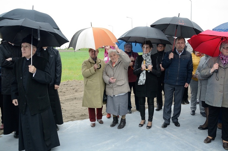 Erygowanie parafii św. Jana Pawła II w Opolu