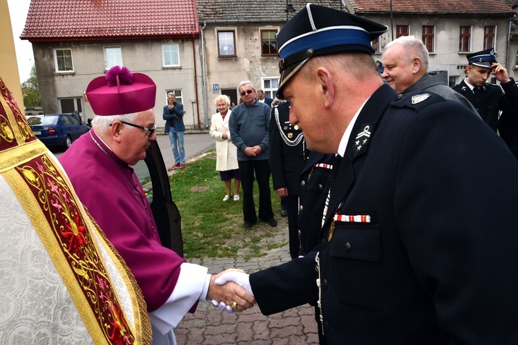 Relikwie św. Jana Pawła II w Polanowie