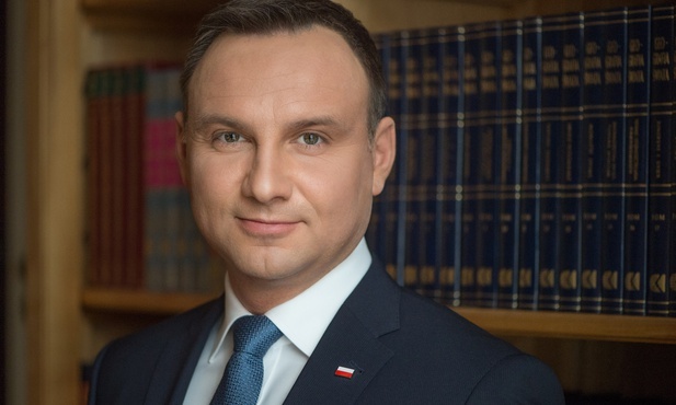 Prezydent RP: Niech triumf życia nad śmiercią motywuje nas do współdziałania 