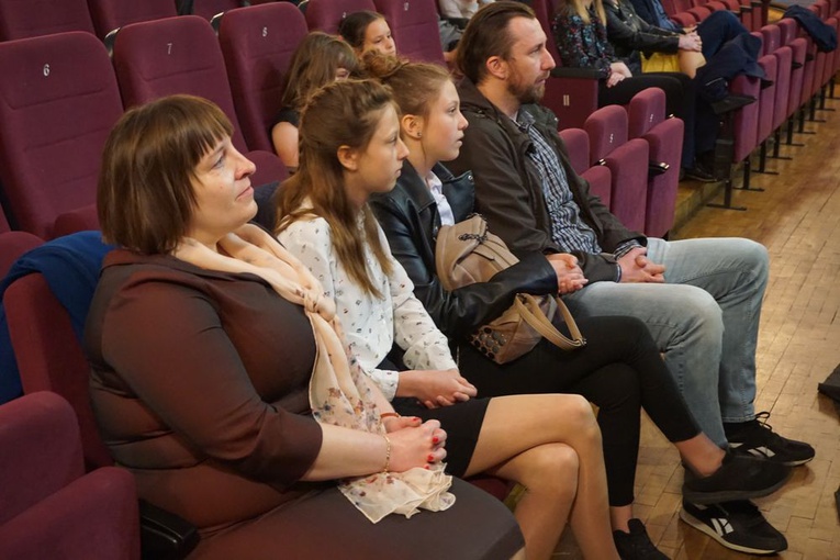 Szkoła Podstawowa im. św. Wojciecha we Włodowicach uczciła patrona