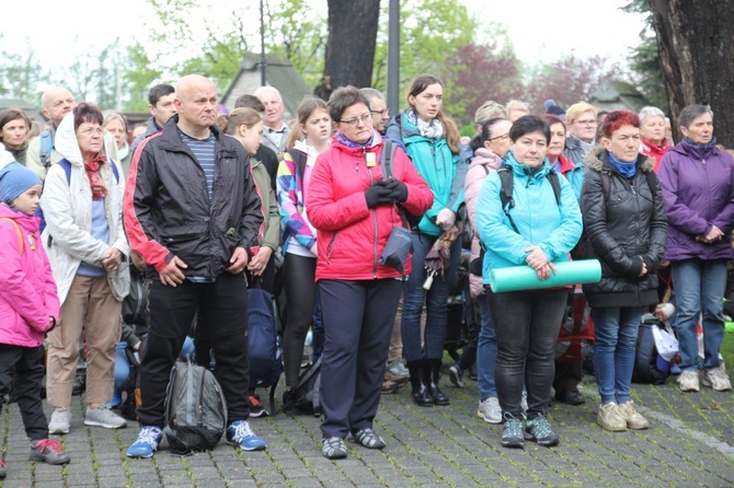 Msza św. pielgrzymów łagiewnickich w Hałcnowie - 2019