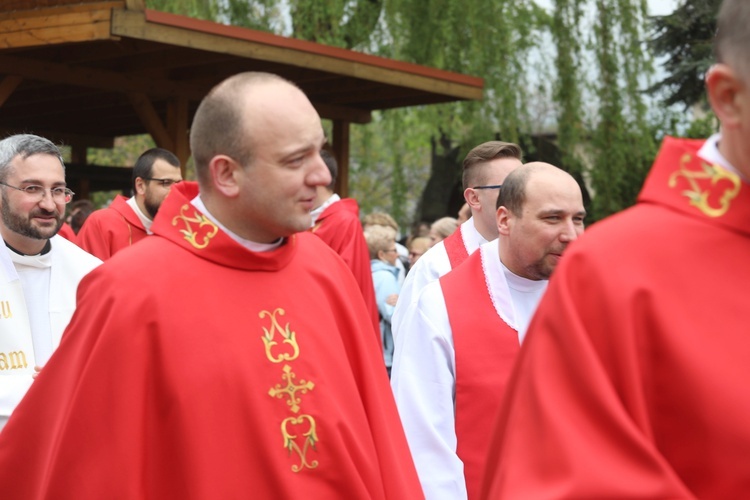 Msza Święta na rozpoczęcie 7. pielgrzymki z Hałcnowa do Łagiewnik - 2019